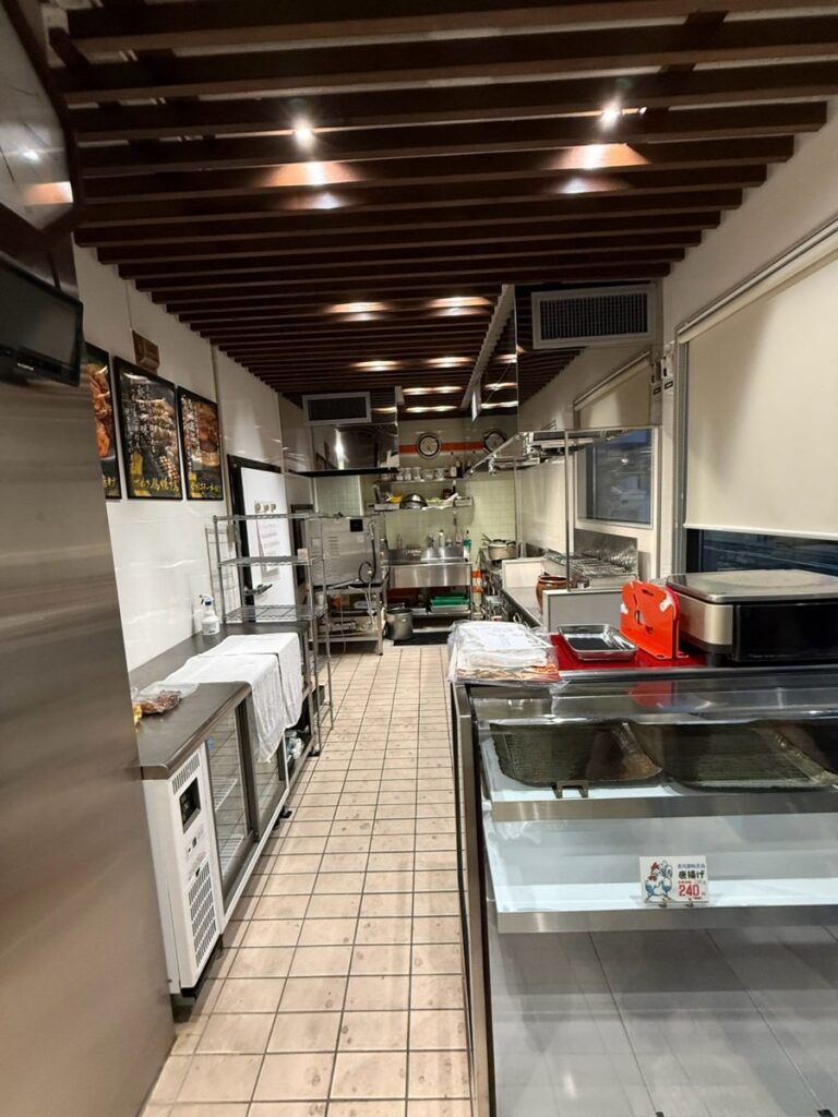 完成した店内